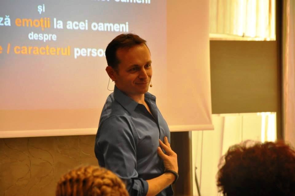 Pui pariu cu Andy Szekely ca trainingul de speaking e cea mai buna scoala de leadership?