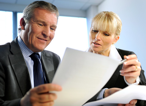 Cine nu are consilieri să își cumpere! Și cine nu e consilier să devină!