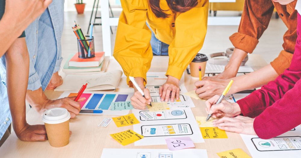 Puncult de echilibru în L&D: Gândirea creativă întâlnește managementul schimbării