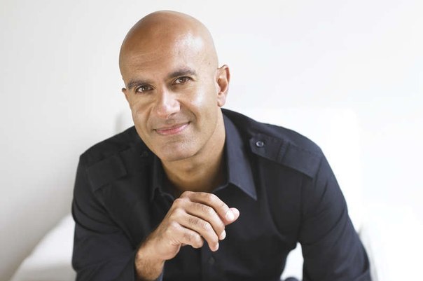 NOTITE DE LA WORLD CLASS WILLPOWER CU ROBIN SHARMA