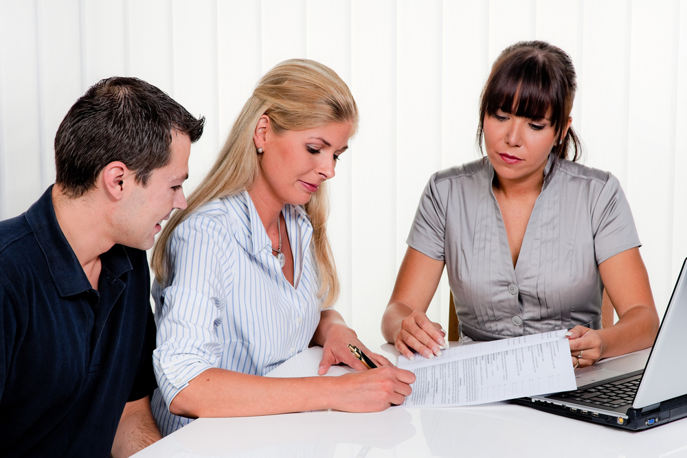 Contract individual de munca sau PFA