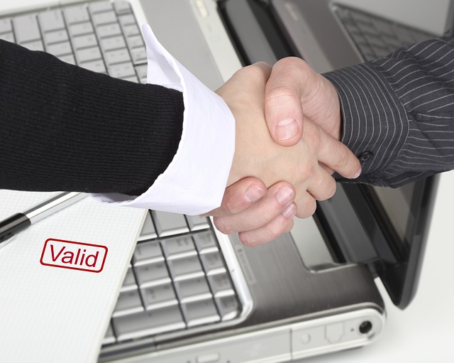 Ce spune despre tine modul in care dai mana?