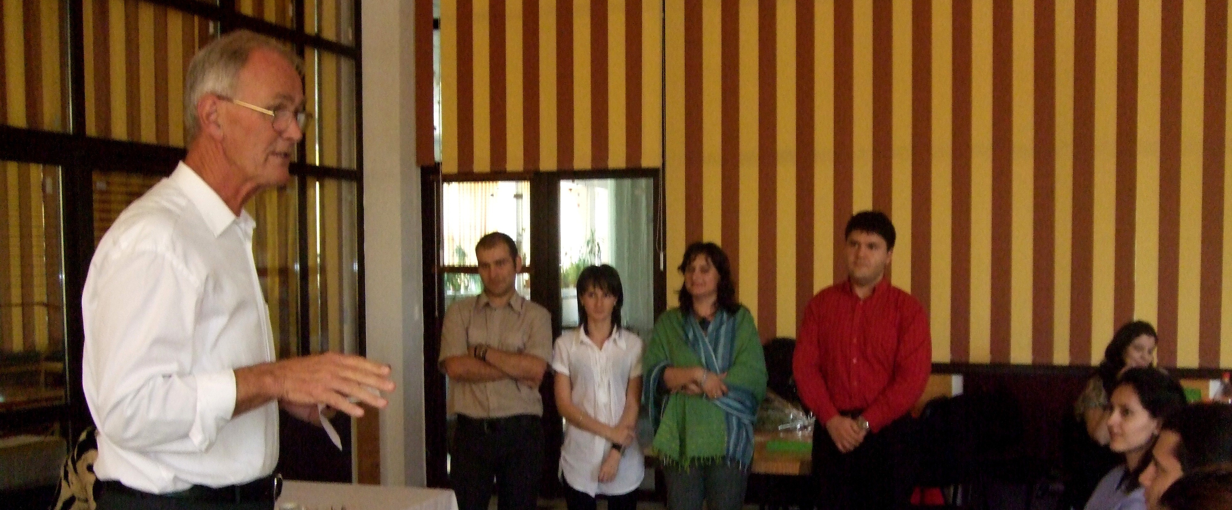 Simulatorul de business, un joc serios care te transforma in manager de succes