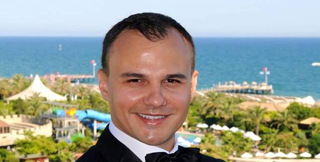 Alex Cuzic- omul care nu crede in IMPOSIBIL