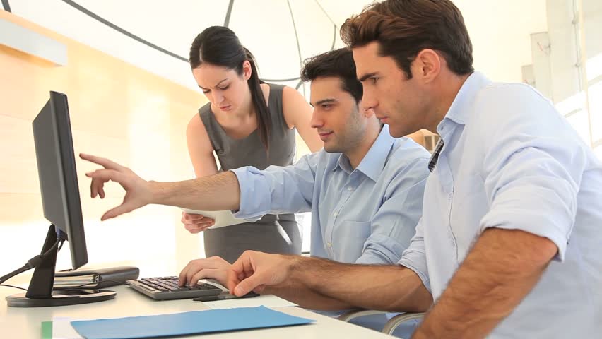 Creste-ti vanzarile cu ajutorul clientilor existenti